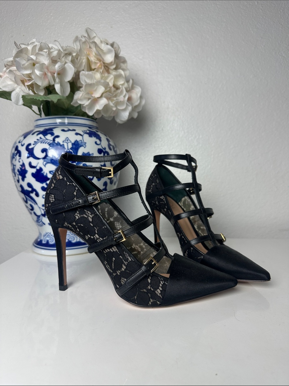 Tory Burch Womens Sutton Satin Caged Pumps